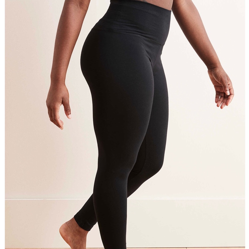 Aerie Chill High Waisted Leggings- NWT